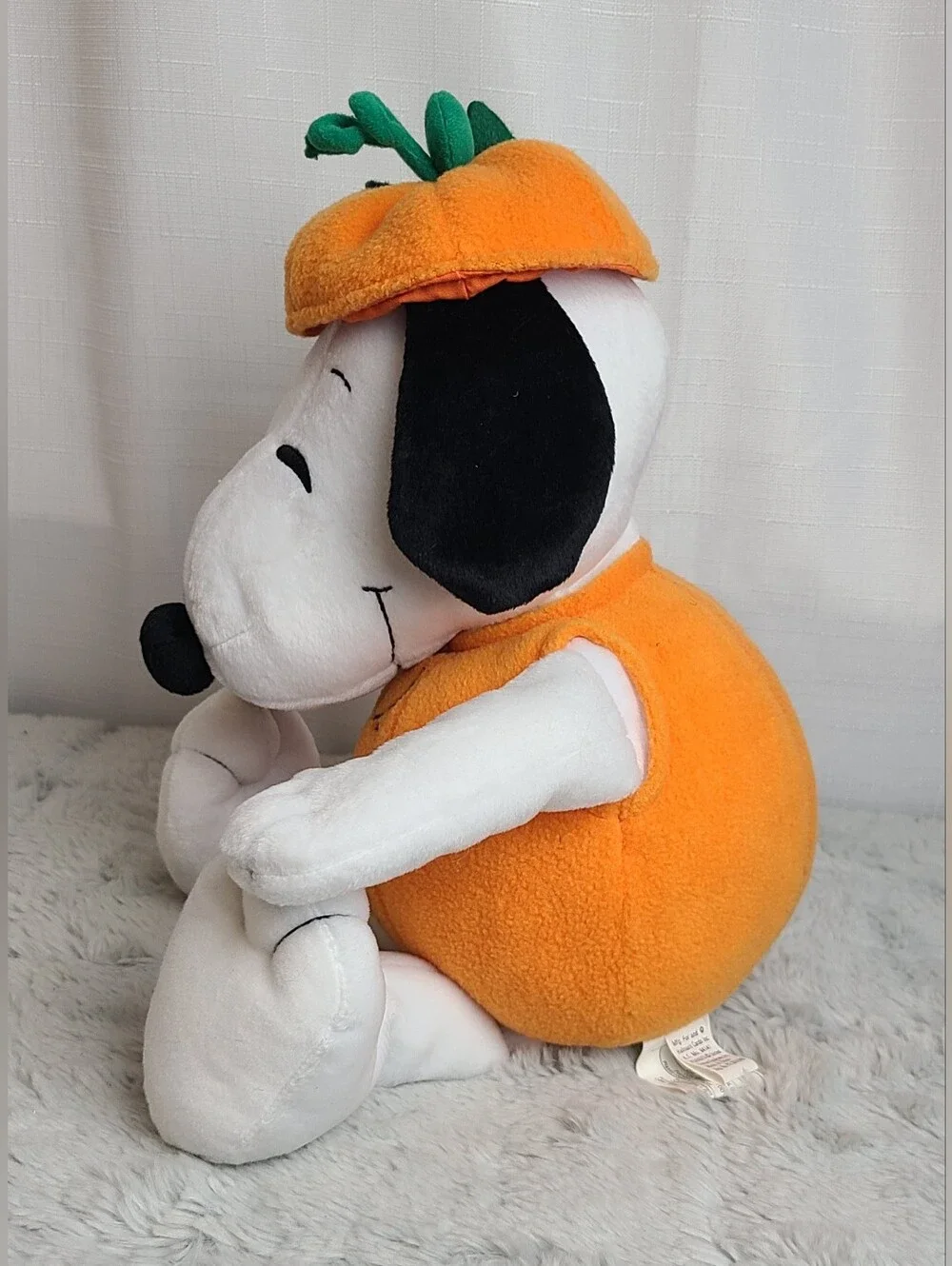 Hallmark Snoopy Pumpkin Plush Halloween Orange Peanuts 15
